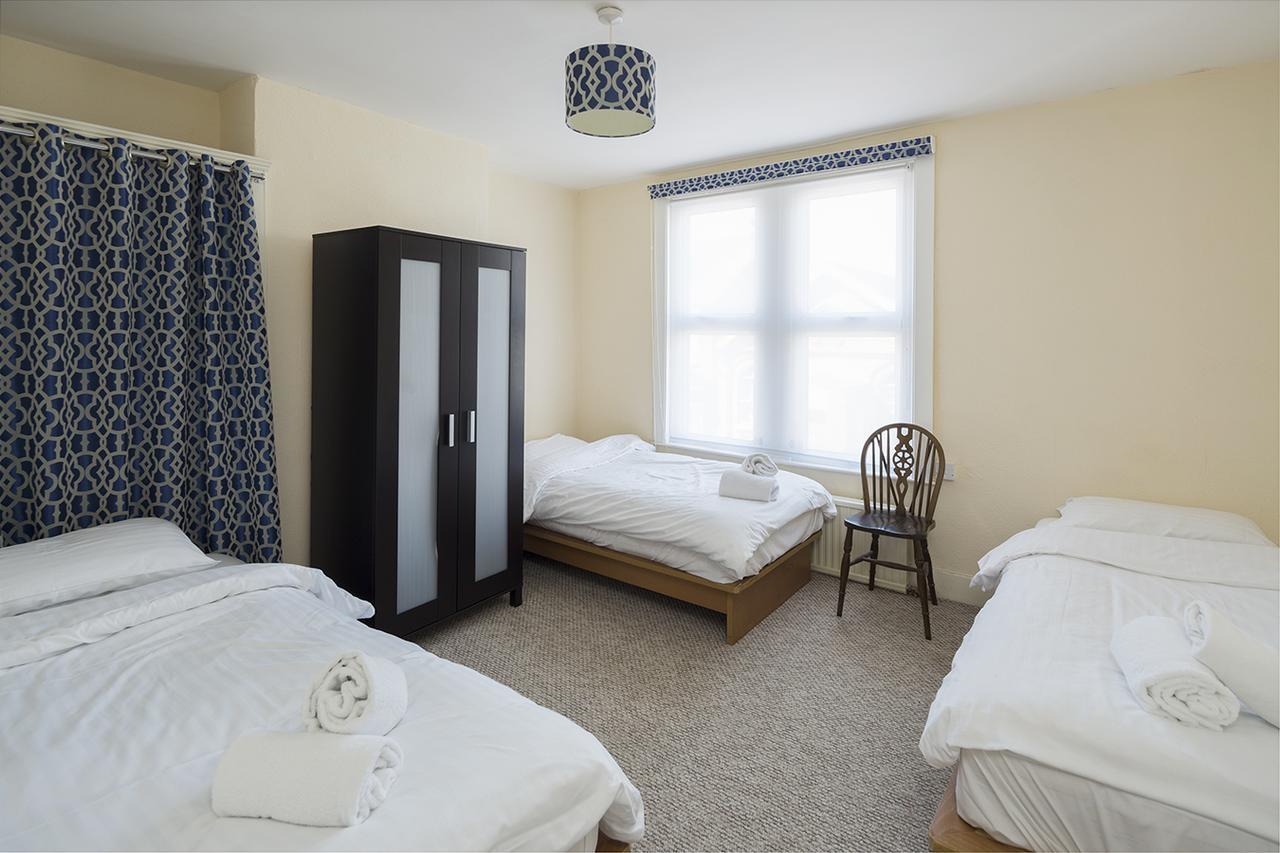 Stylish Modern By Kasar Stays Gillingham Kültér fotó
